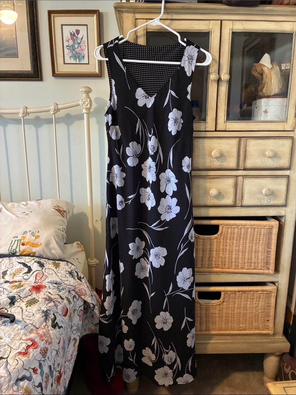 Sleeveless Black Floral Maxi Dress - White Flower Print